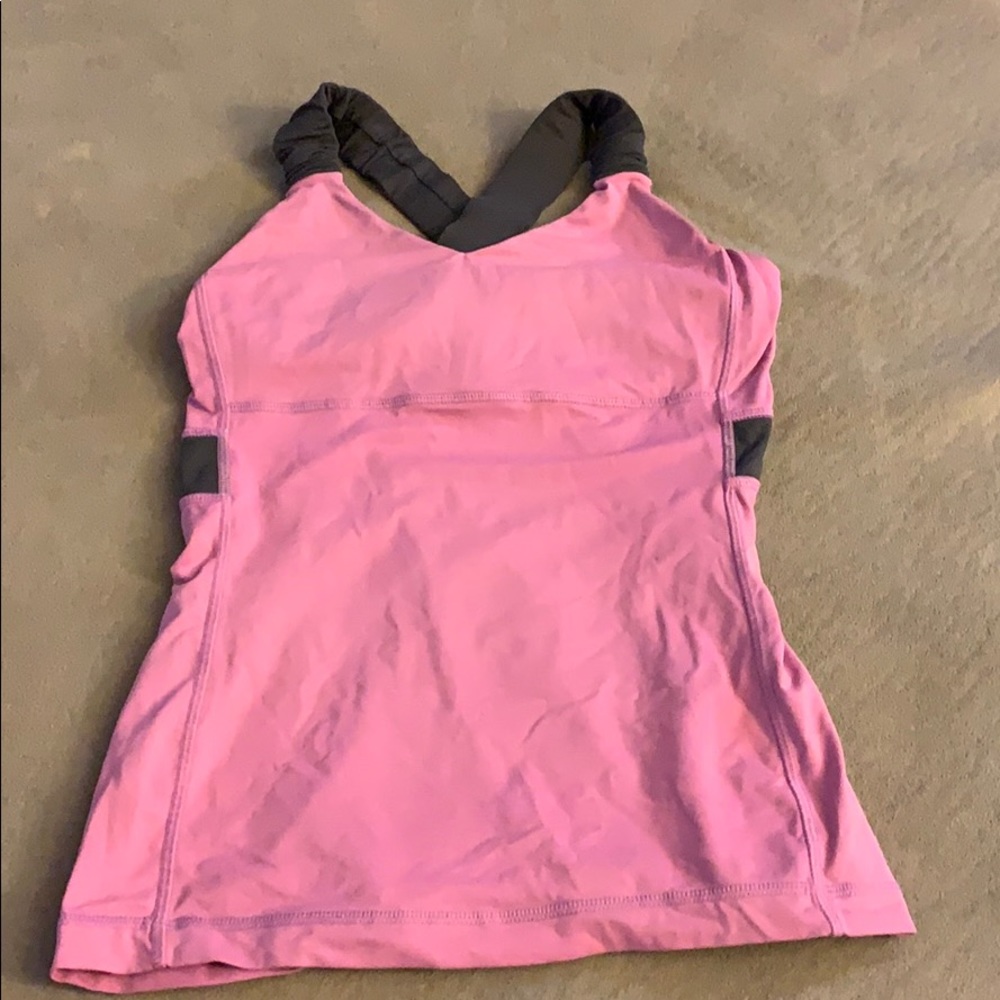 Lulemon active top...